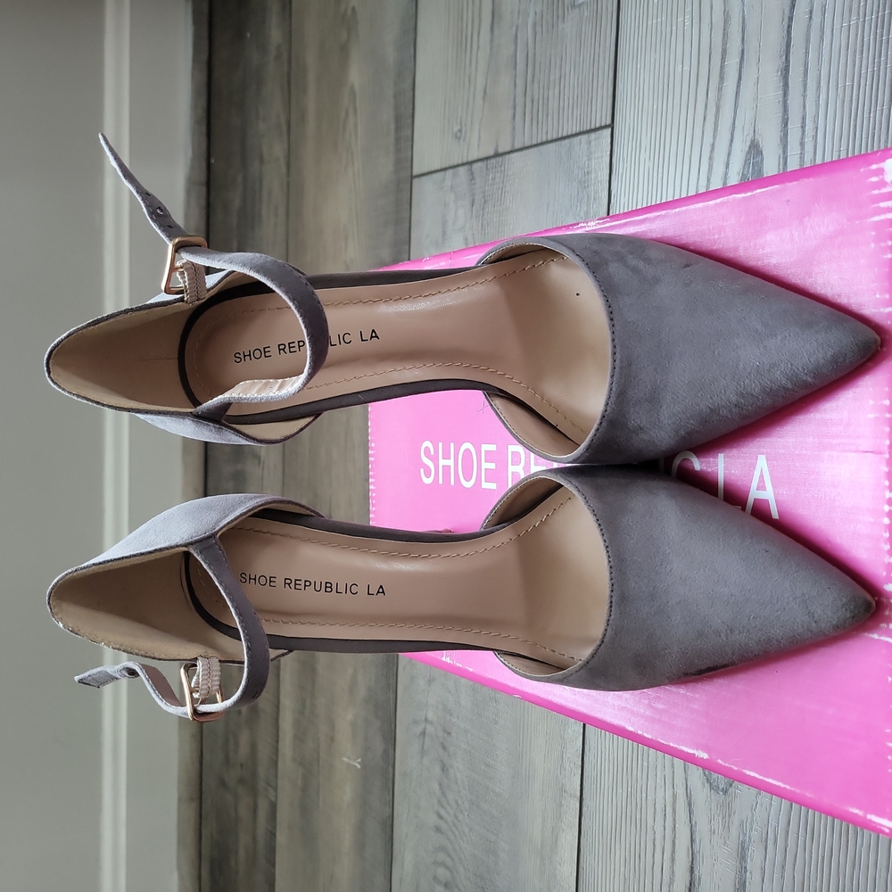 Fairly New Grey ankle strap Stiletto heels